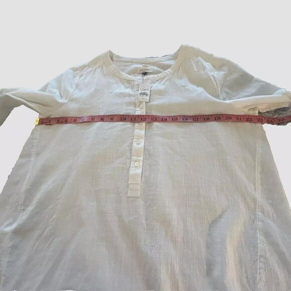 Ann Taylor Loft The Softened Half Button Shirt size Large NWT - Picture 7 of 8